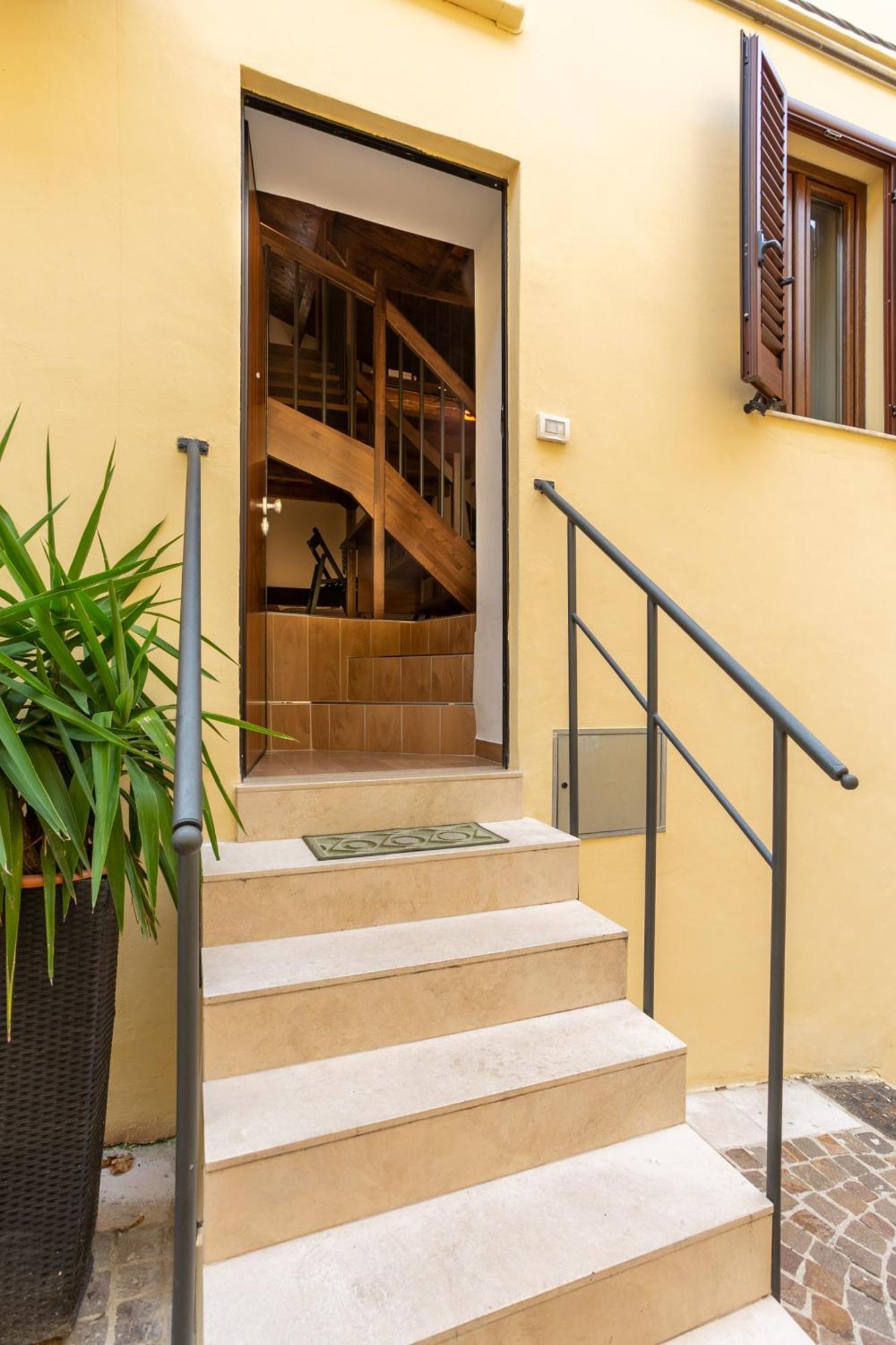 Appartement Loft Teate à Chieti Extérieur photo